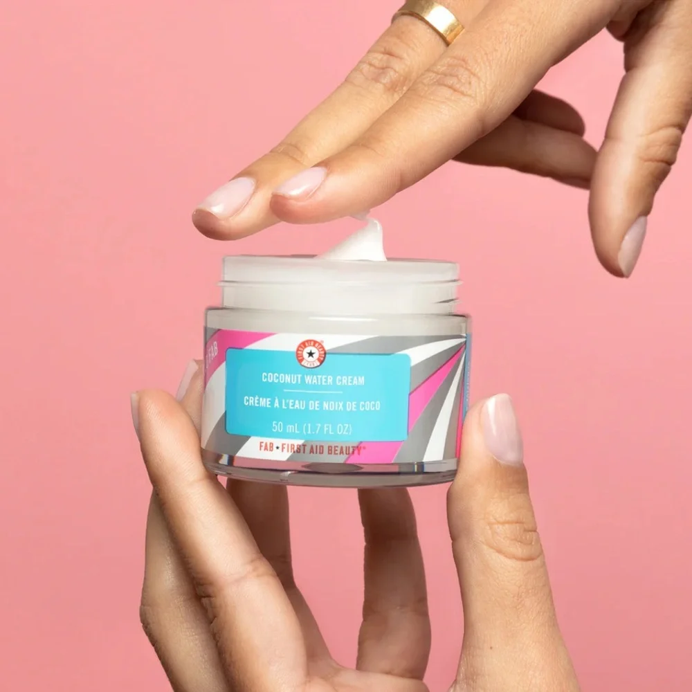 FIRST AID BEAUTY Hello FAB Coconut Water Cream 1.7oz $36 NIB Discontinued HTF
